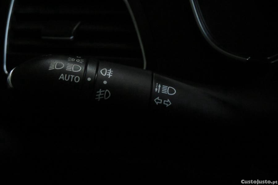 Renault Mégane 1.5 Blue dCi Limited — fotografia 19