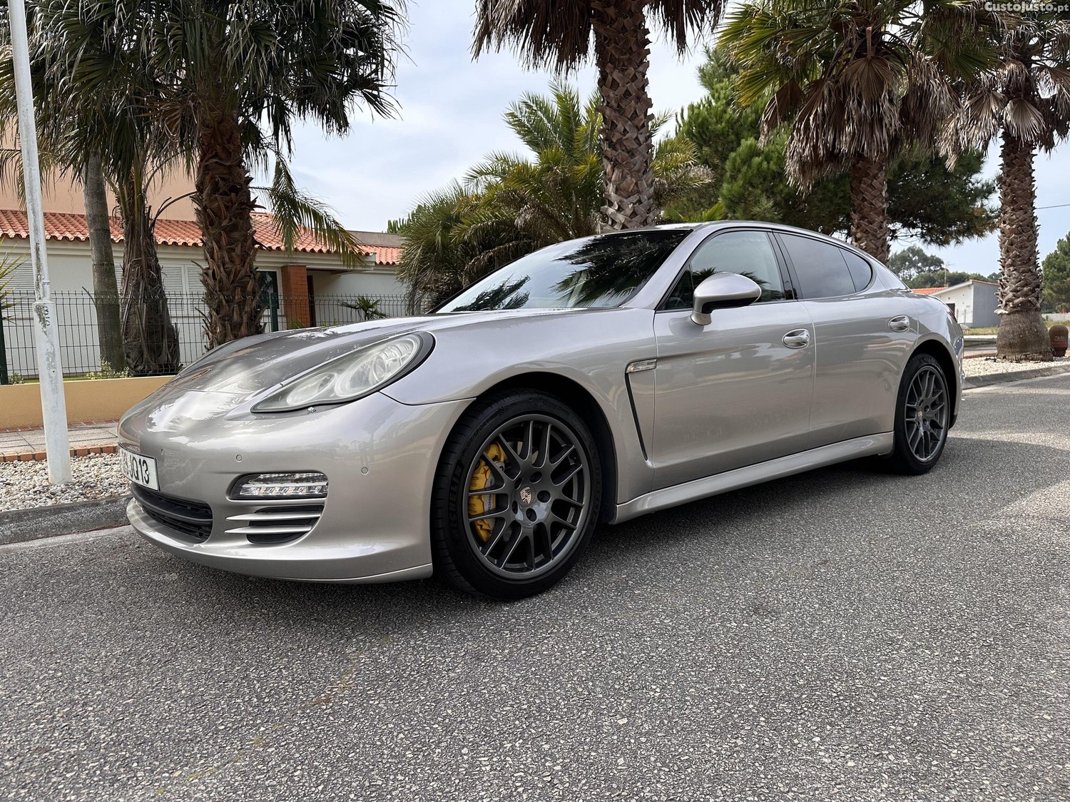 Porsche Panamera 4S - 10 — photo 4
