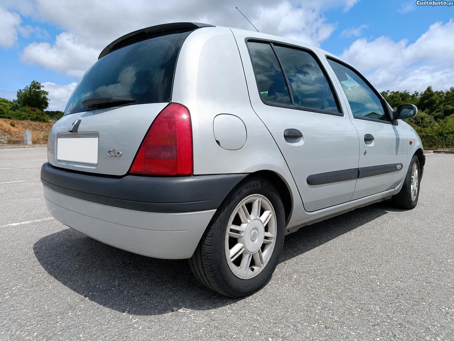 Renault Clio 1.6 16v initiale paris — fotografia 5