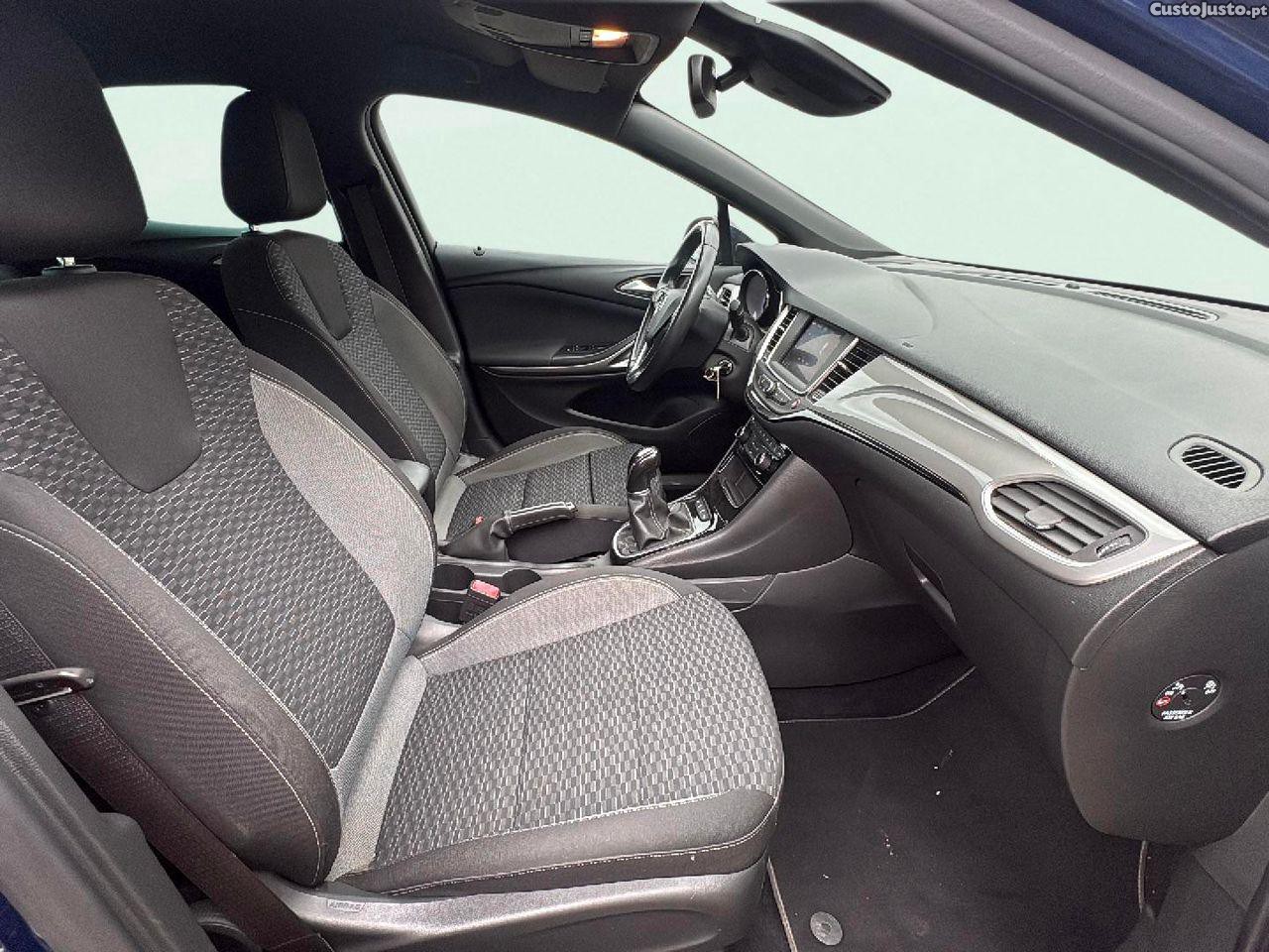 Opel Astra 1.2 T GS Line S/S — fotografia 3