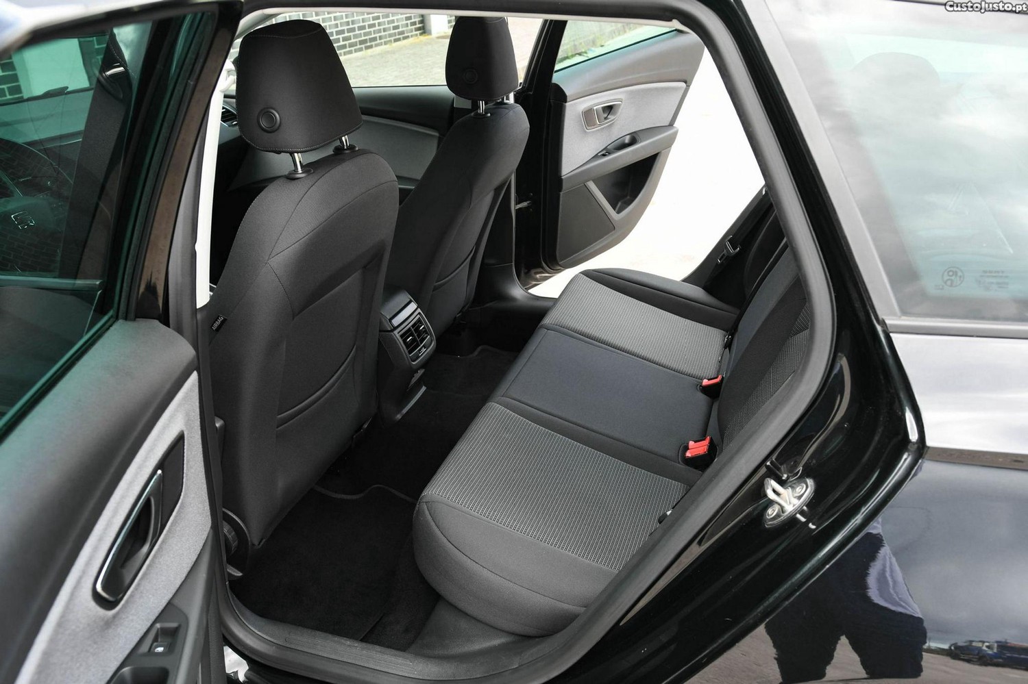 SEAT Leon 1.0 EcoTSI Style S/S — fotografia 19