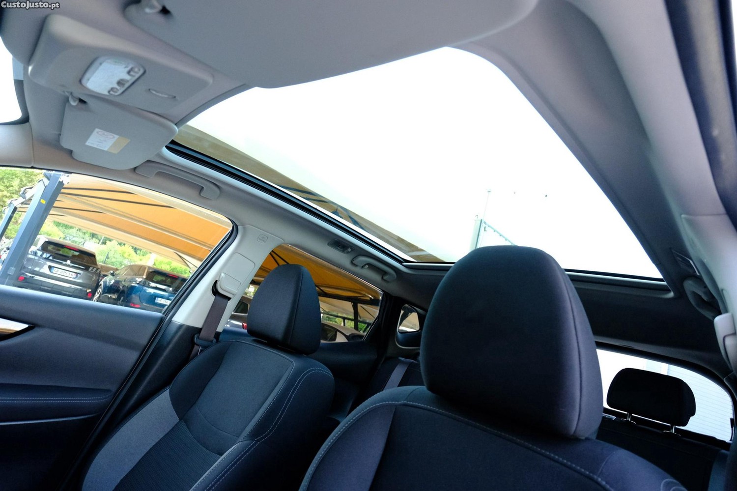 Nissan Qashqai 1.2 DIG-T AcentaConnect Xtronic — fotografia 17