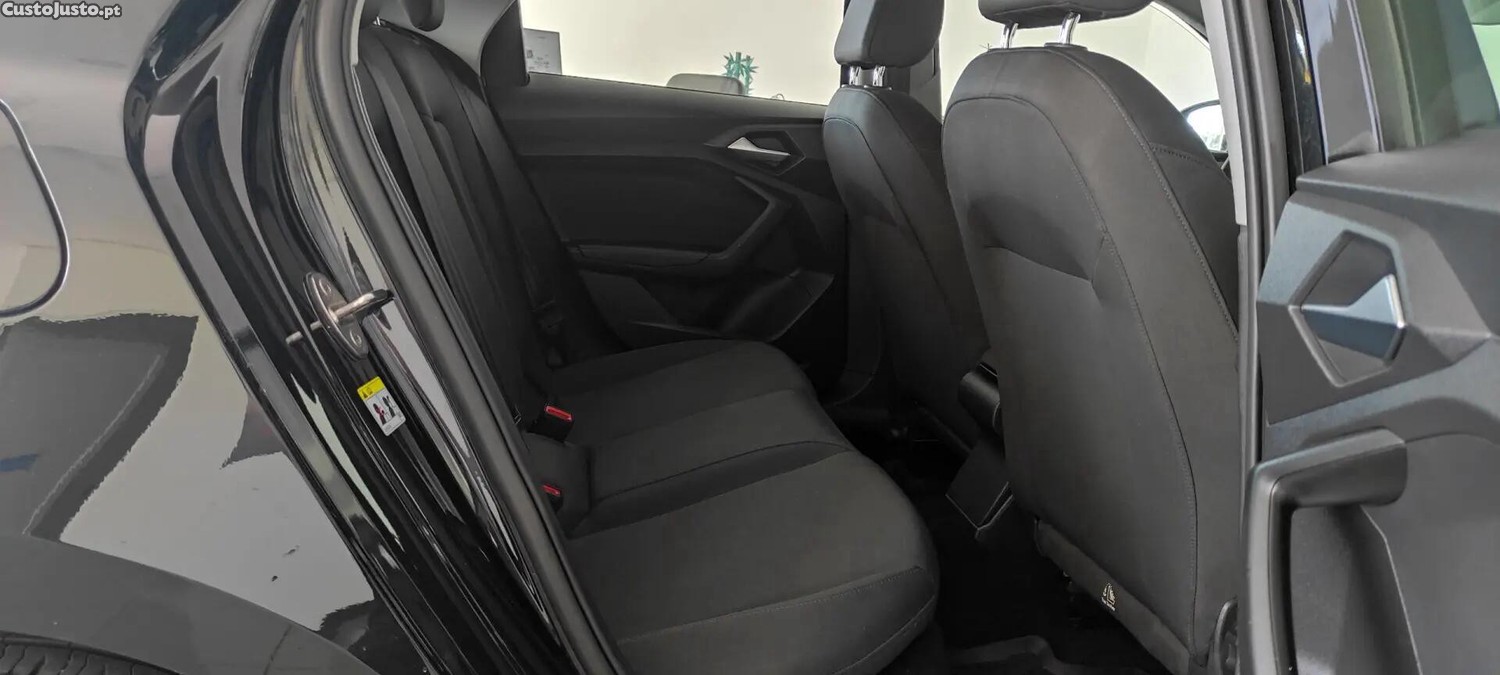 Audi A1 25 TFSI — fotografia 12