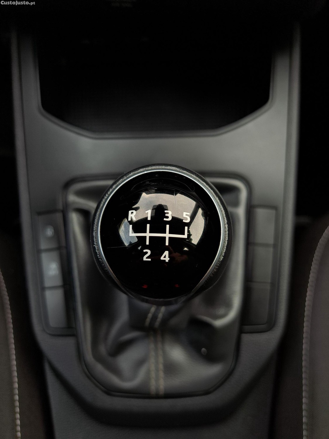 SEAT Ibiza 1.0 TSI Reference — fotografia 15