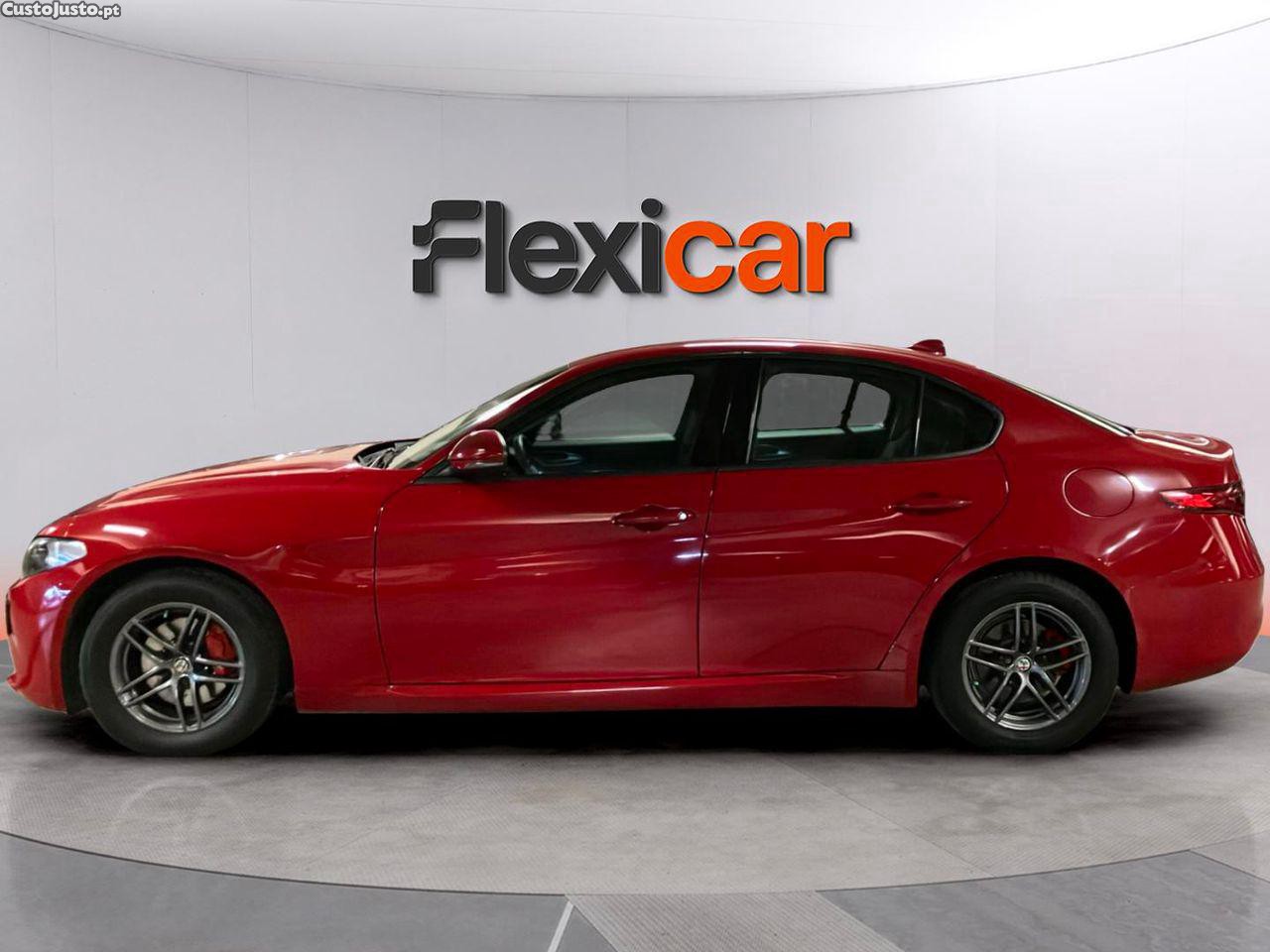 Alfa Romeo Giulia 2.2 D AT8 - 20 — photo 5