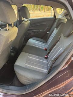 Ford Fiesta 1.4 TDCI — fotografia 3