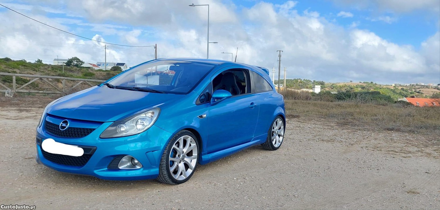 Opel Corsa OPC 1.6 Turbo - 192 CVS — fotografia 9