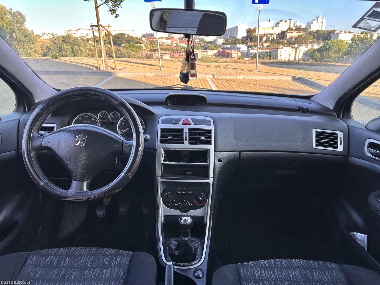 Peugeot 307 2.0 HDI — fotografia 4