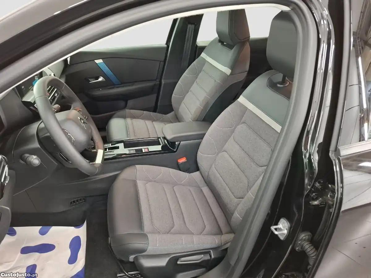 Citroën e-C4 Feel Pack — fotografia 4