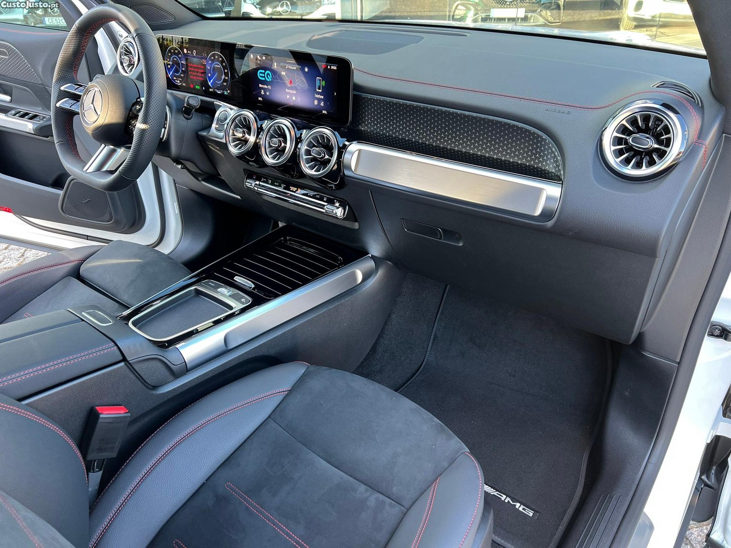 Mercedes-Benz EQB 4Matic AMG Line — fotografia 6