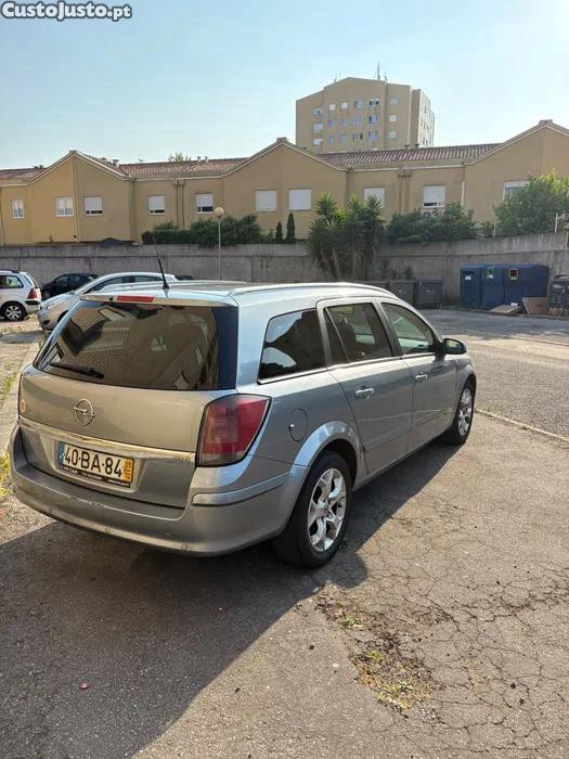 Opel Astra ( Station Wagon) — fotografia 2
