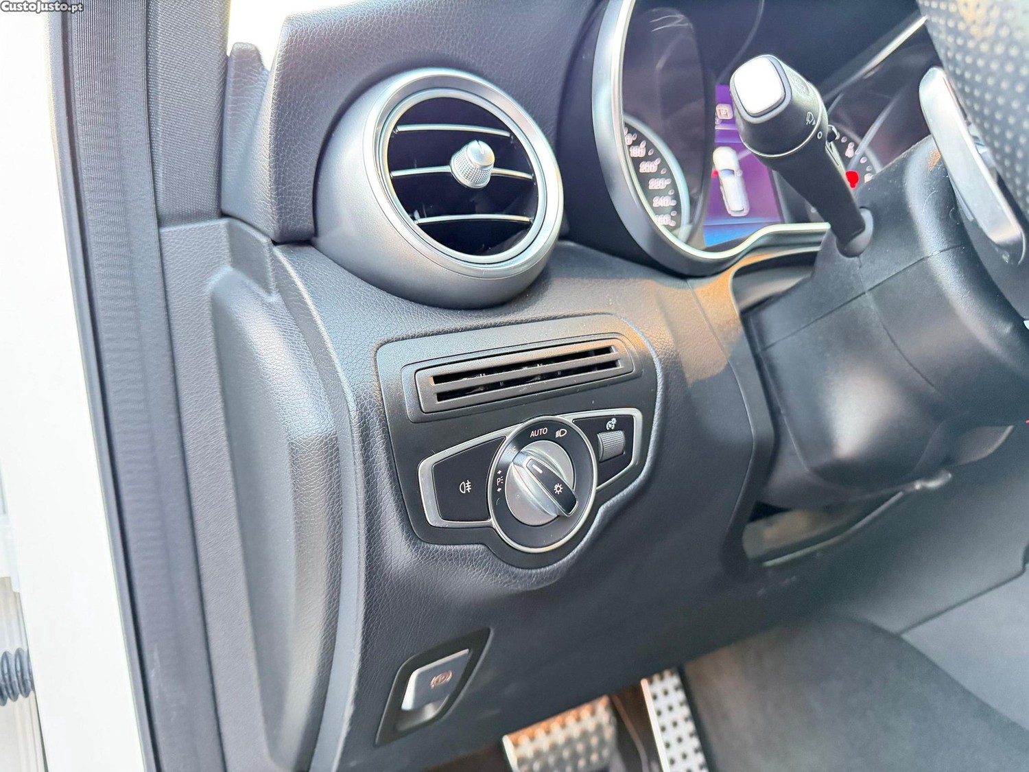 Mercedes-Benz GLC 220 d — fotografia 5