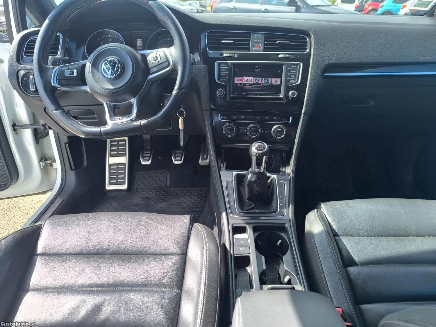 Volkswagen Golf 2.0 GTD — fotografia 4