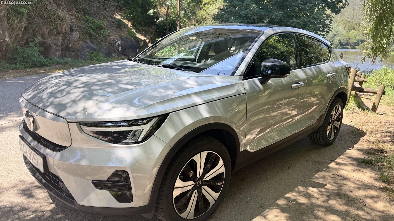 Volvo C40 Twin Pure 300 kW 1st Edition AWD — fotografia 7