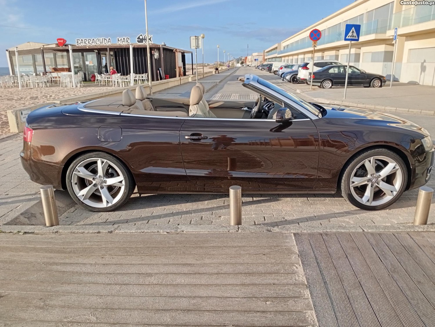 Audi A5 Cabriolet - 10 foto 2