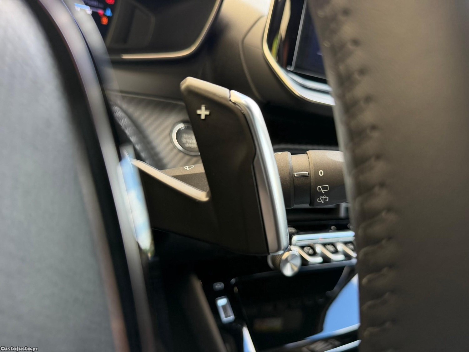 Peugeot 2008 1.2 PureTech Allure EAT8 — fotografia 5