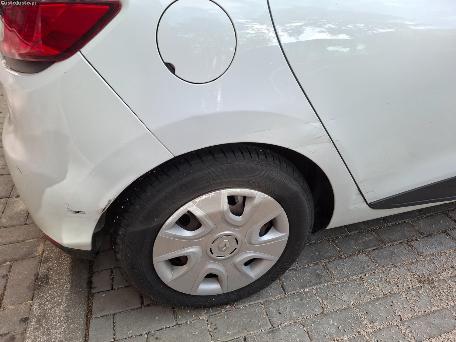 Renault Clio IV Energy TCe 90 Expression — fotografia 4