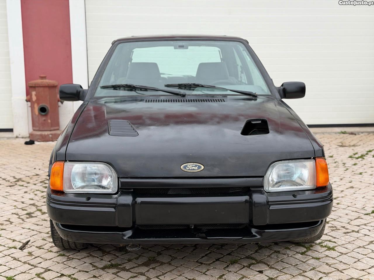 Ford Escort 1.6 RS Turbo - 88 foto 2