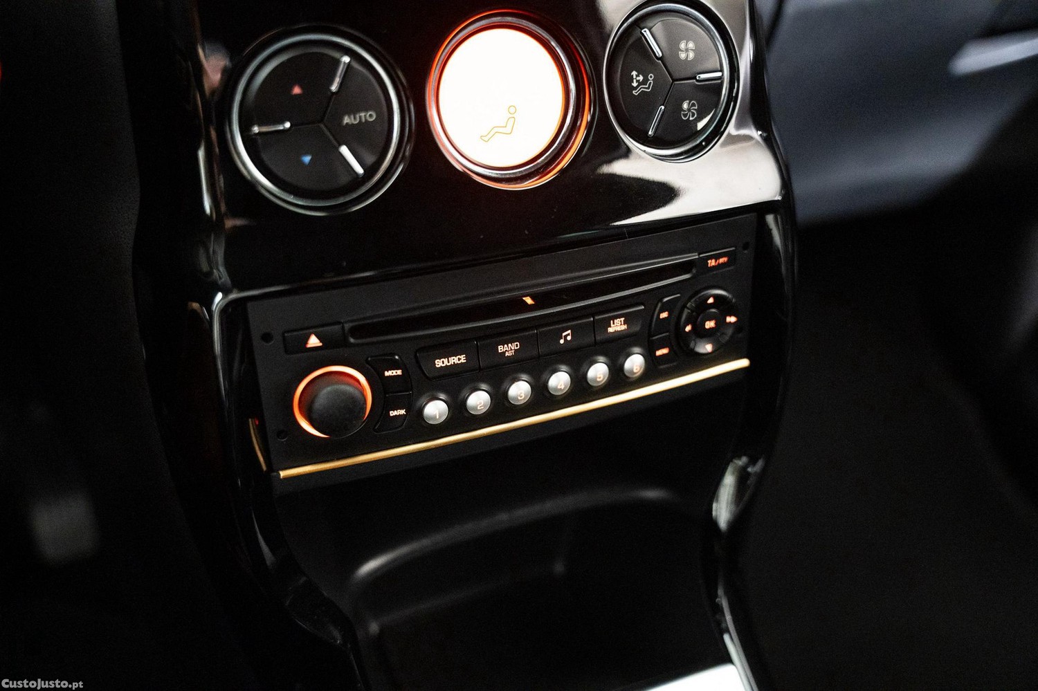 Citroën DS3 1.6 e-HDi So Chic — fotografia 5