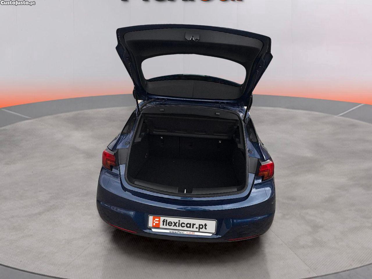 Opel Astra 1.2 T GS Line S/S — fotografia 11