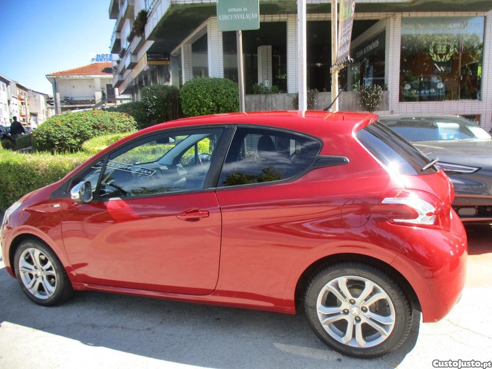 Peugeot 208 1.2 VTi Style — fotografia 22
