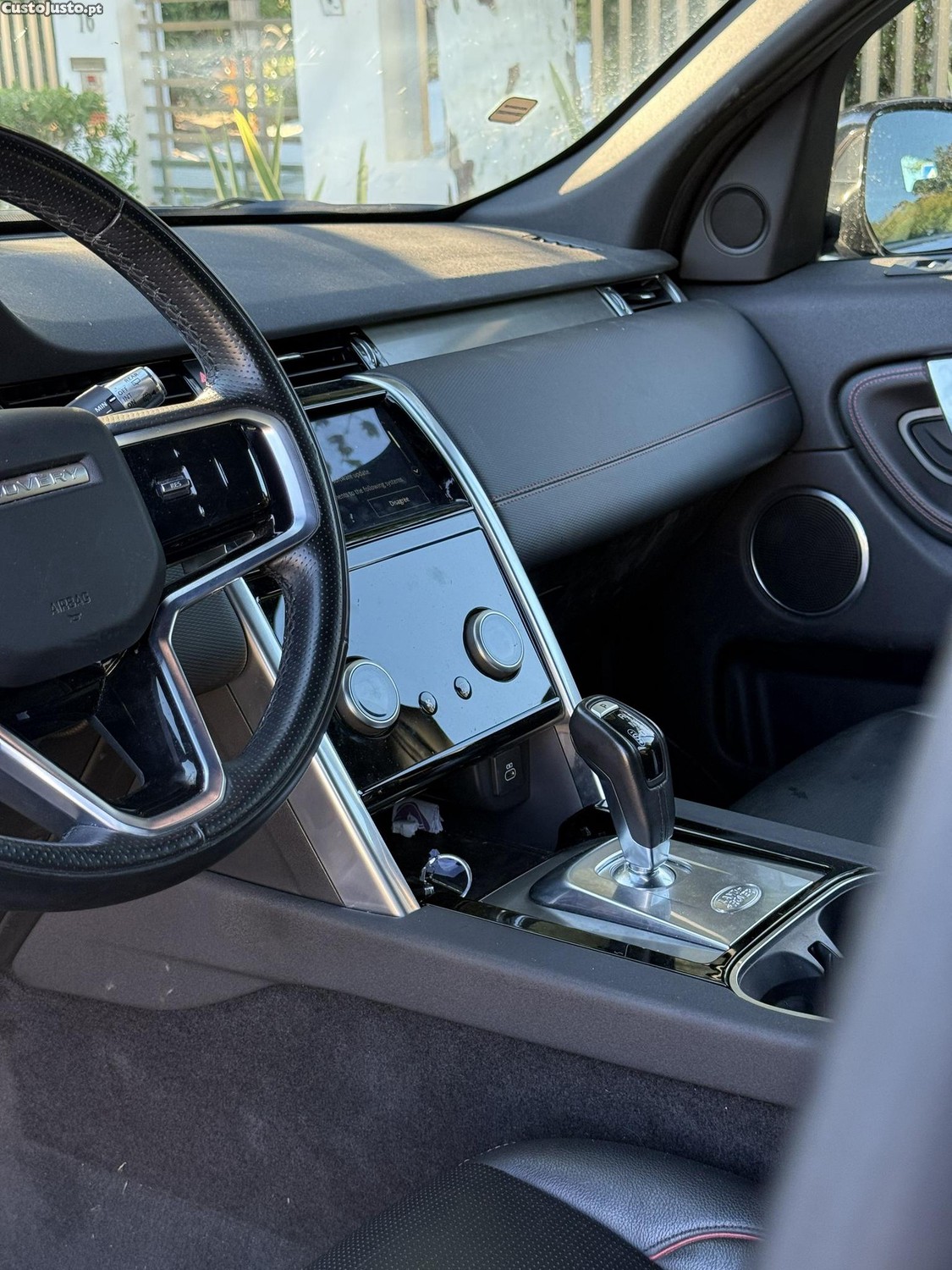 Land Rover Discovery Sport — fotografia 24