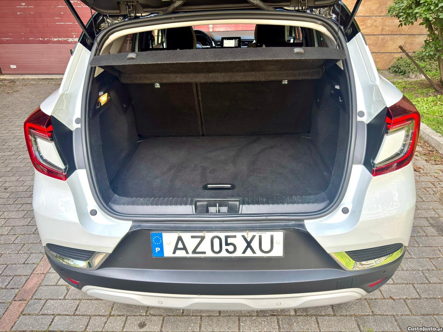 Renault Captur 1.0 TCe Techno — fotografia 11