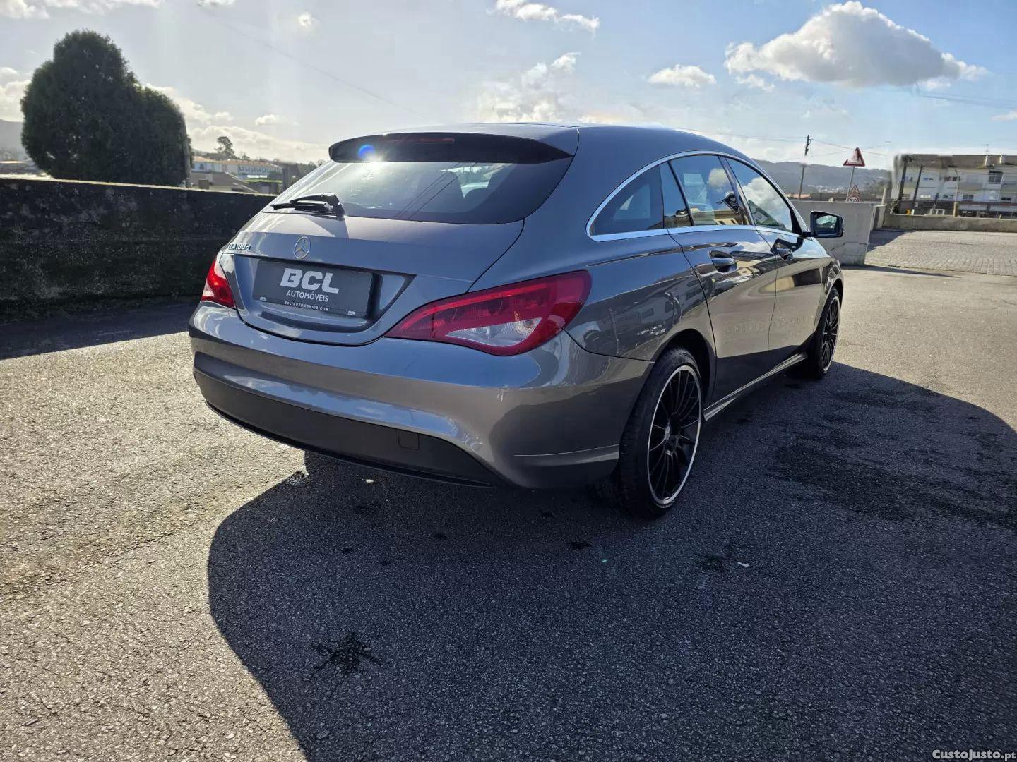 Mercedes-Benz CLA 180 D — fotografia 19