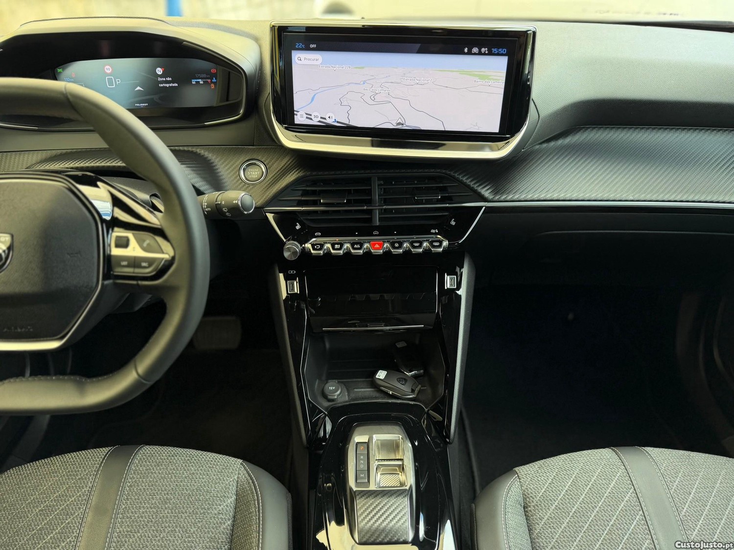 Peugeot 2008 1.2 PureTech Allure EAT8 — fotografia 4