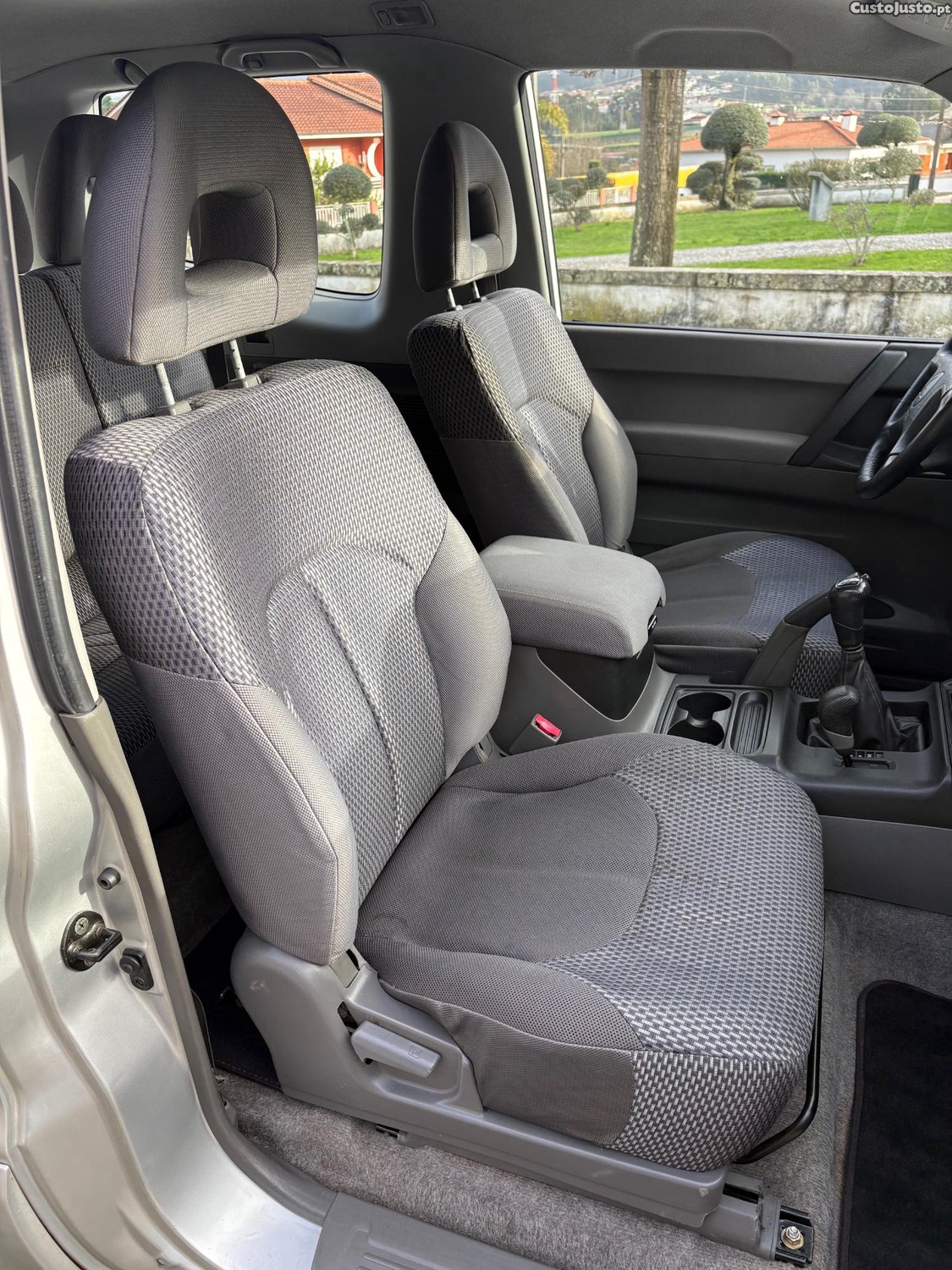 Mitsubishi Pajero GLS 3.2 DiD 165cv — fotografia 11