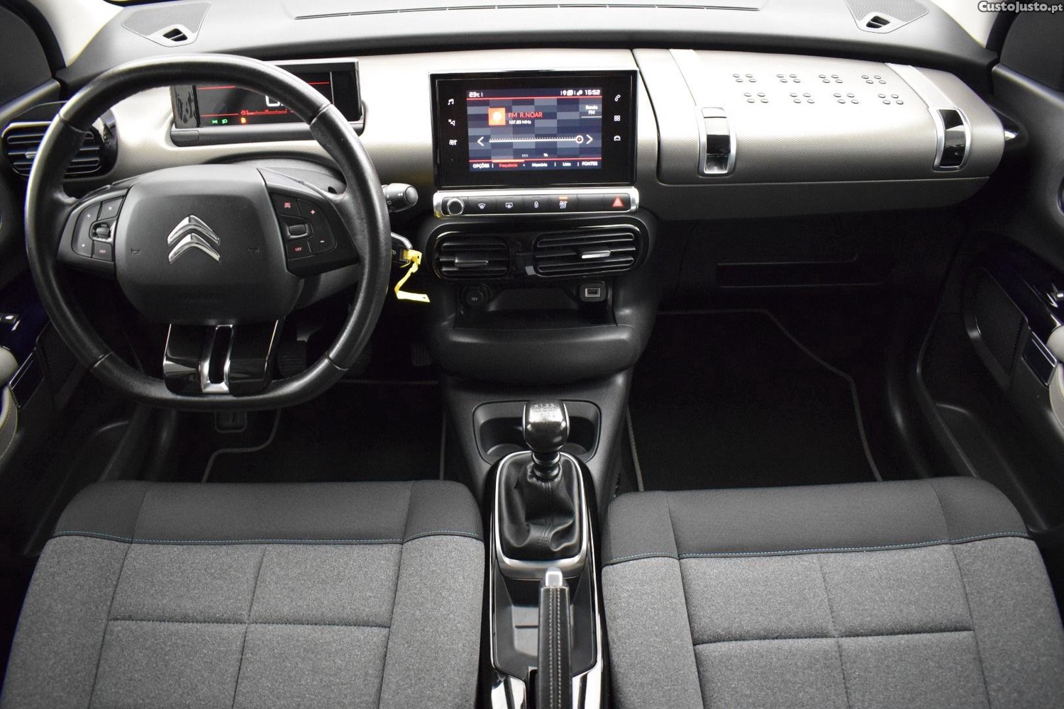 Citroën C4 CACTUS 1.2 THP — fotografia 16