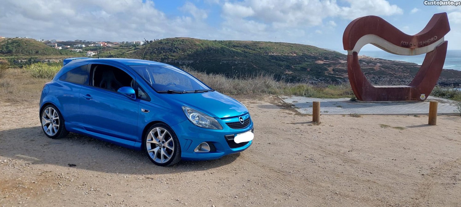 Opel Corsa OPC 1.6 Turbo - 192 CVS — fotografia 11