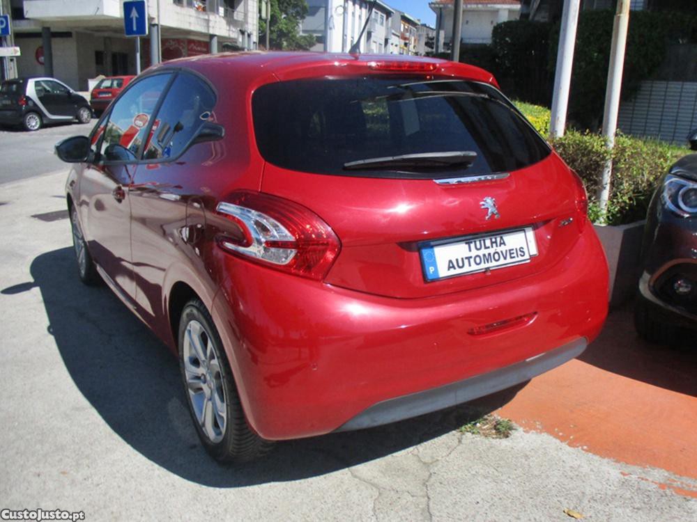 Peugeot 208 1.2 VTi Style — fotografia 21
