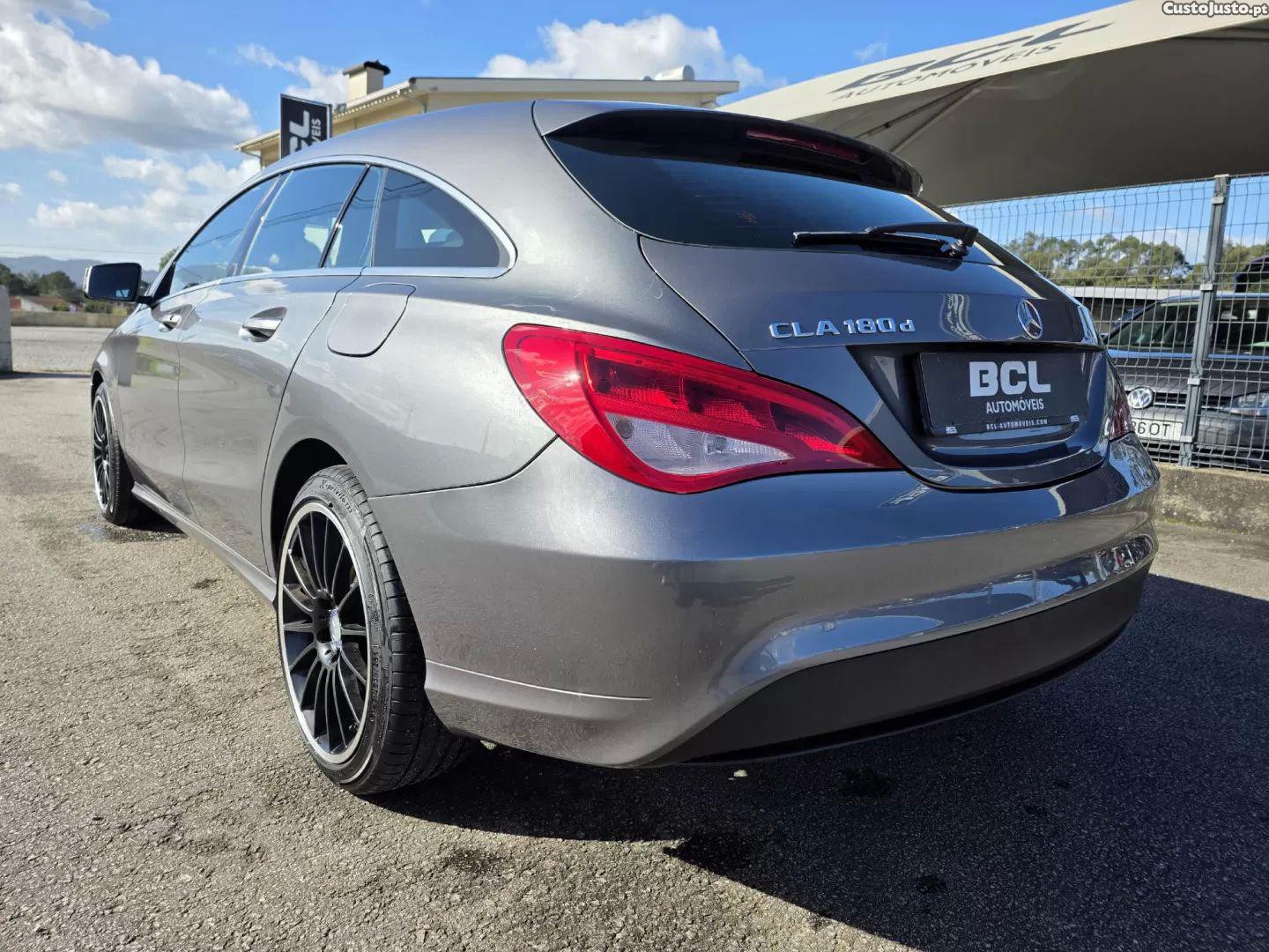 Mercedes-Benz CLA 180 D — fotografia 17