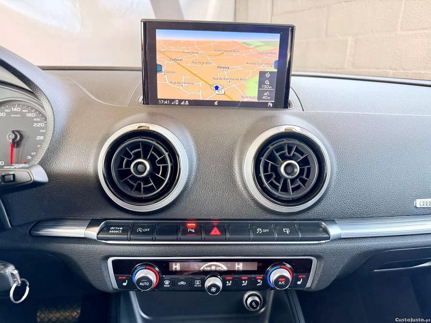 Audi A3 2.0 tdi s tronic s line sport pack — fotografia 19