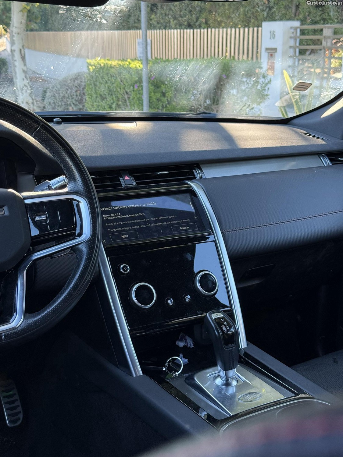 Land Rover Discovery Sport — fotografia 8