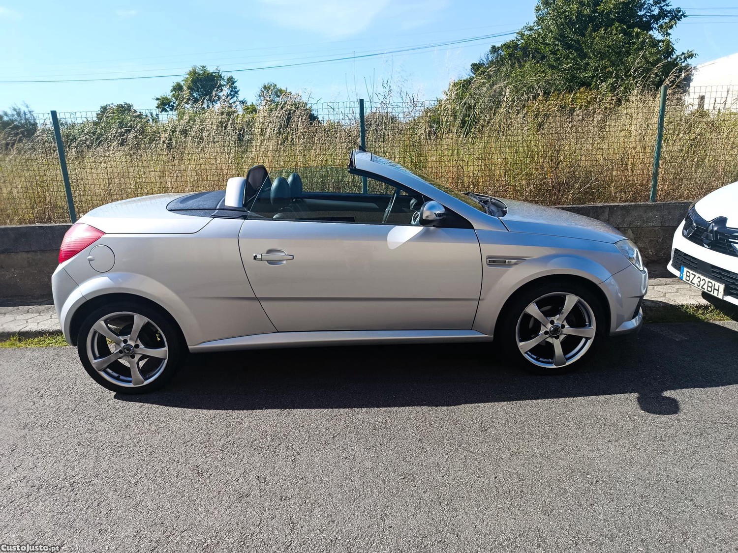 Opel Tigra / Roadster () — fotografia 5
