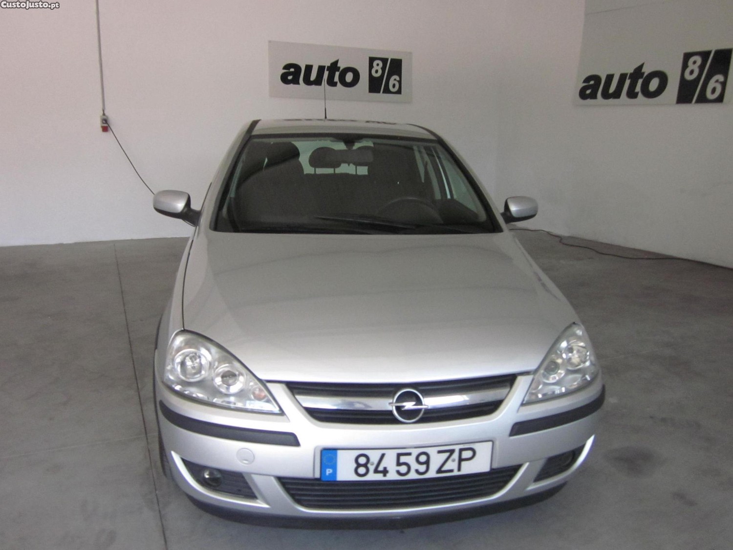 Opel Corsa 1.2 gasolina - 05 foto 2