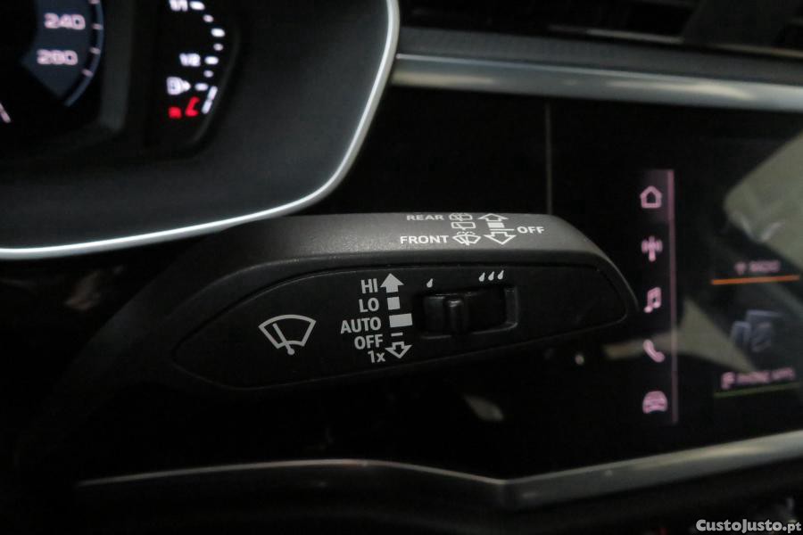 Audi Q3 35 TFSI Advanced — fotografia 17