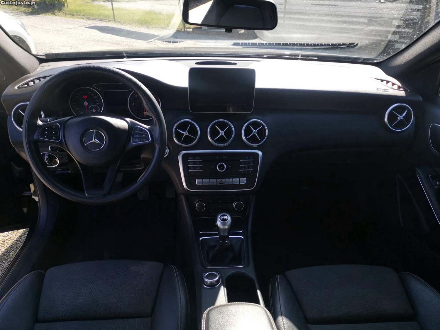 Mercedes-Benz A 180 Urban tem 112 000 km — photo 2
