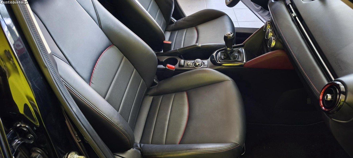 Mazda CX-3 1.5 SKY-ACTIV — fotografia 8