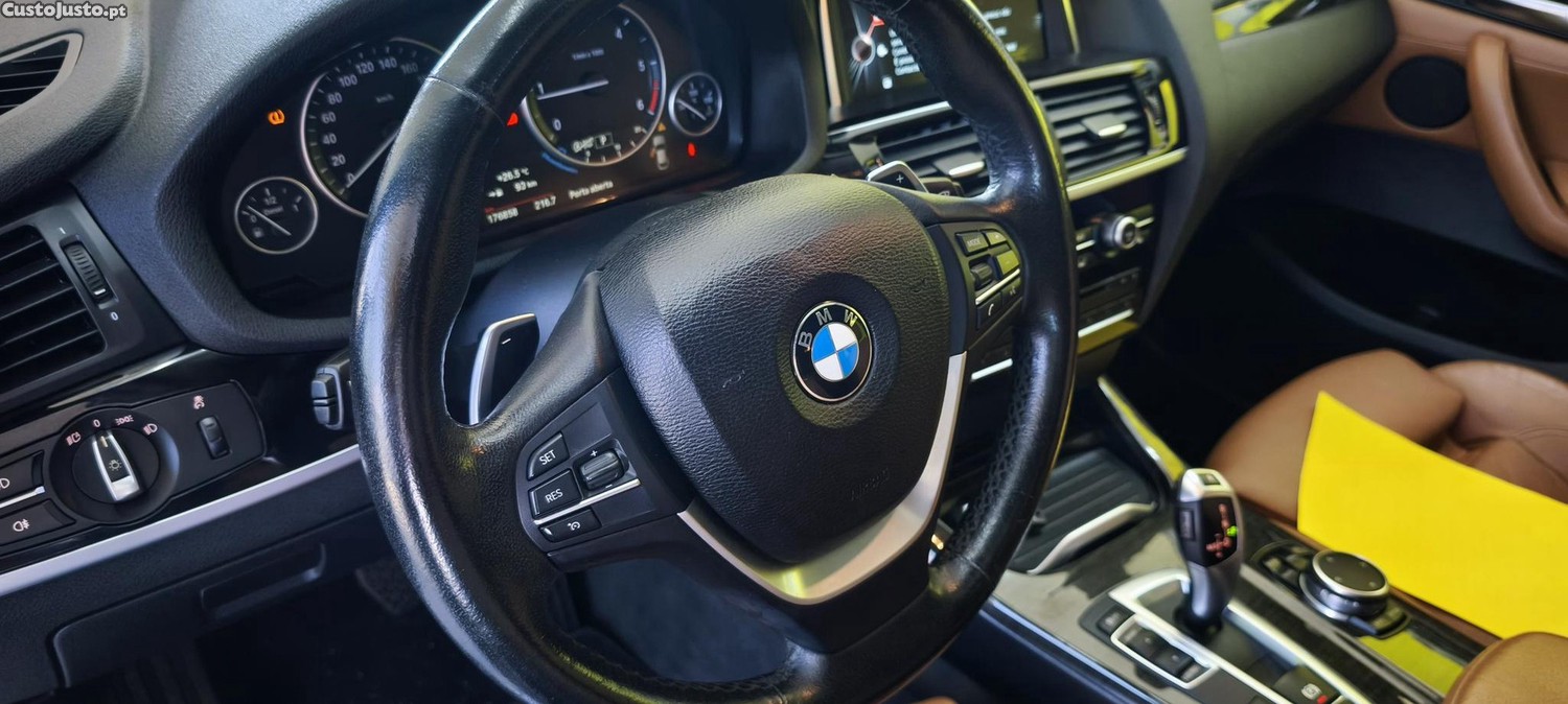 BMW X4 SPORT LINE — fotografia 16