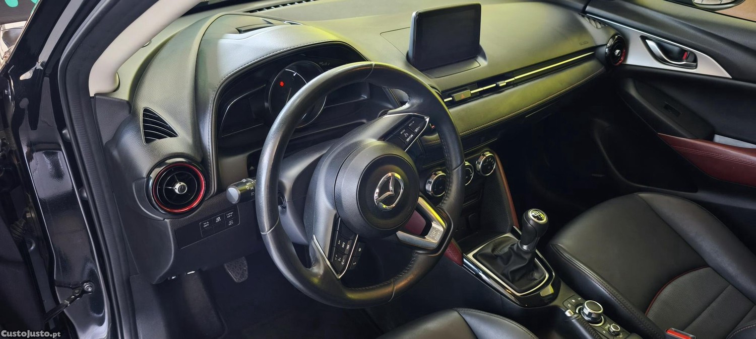 Mazda CX-3 1.5 SKY-ACTIV — fotografia 16