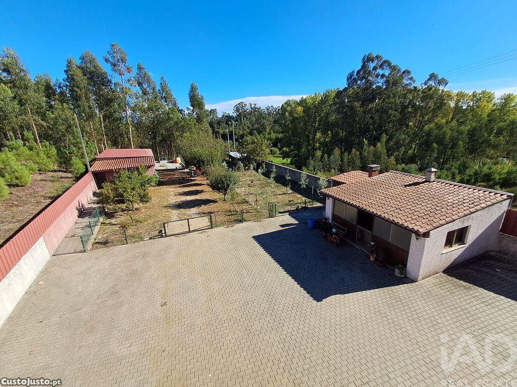 Casa / Villa T5 em Tondela e Nandufe de 288,00 m²