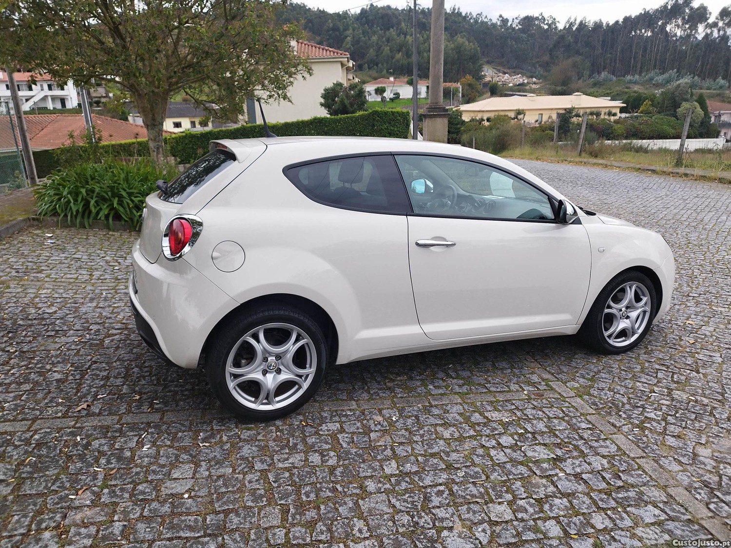 Alfa Romeo MiTo 1.3 MJET — fotografia 8