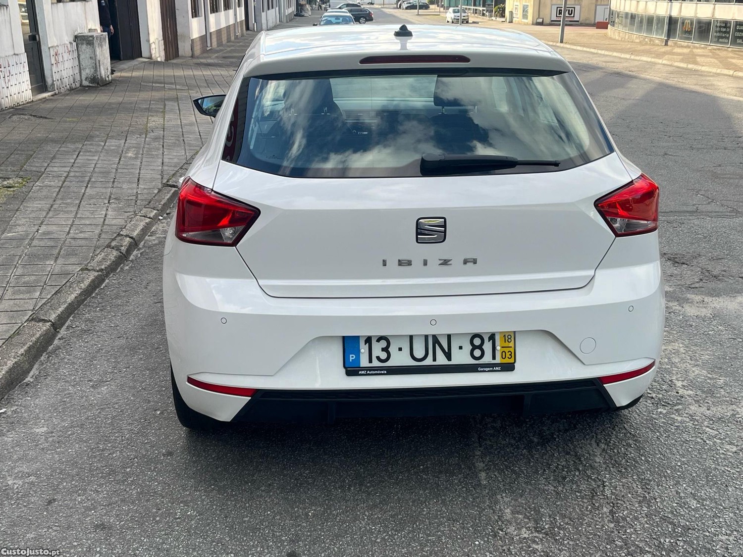 SEAT Ibiza 1.6 TDI Style — fotografia 2