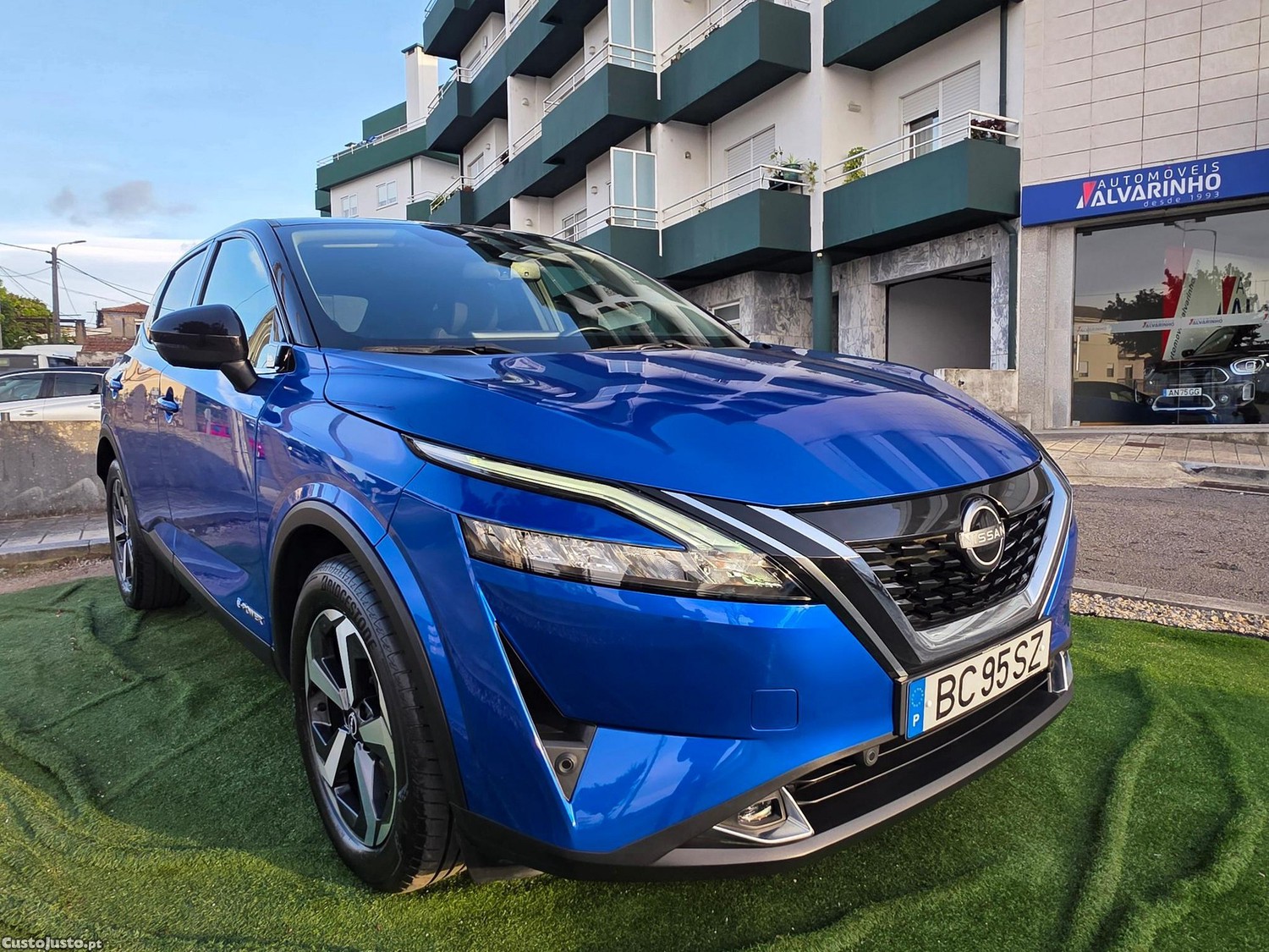 Nissan Qashqai 1.5 e-Power N-Connecta LED+SKY — fotografia 28