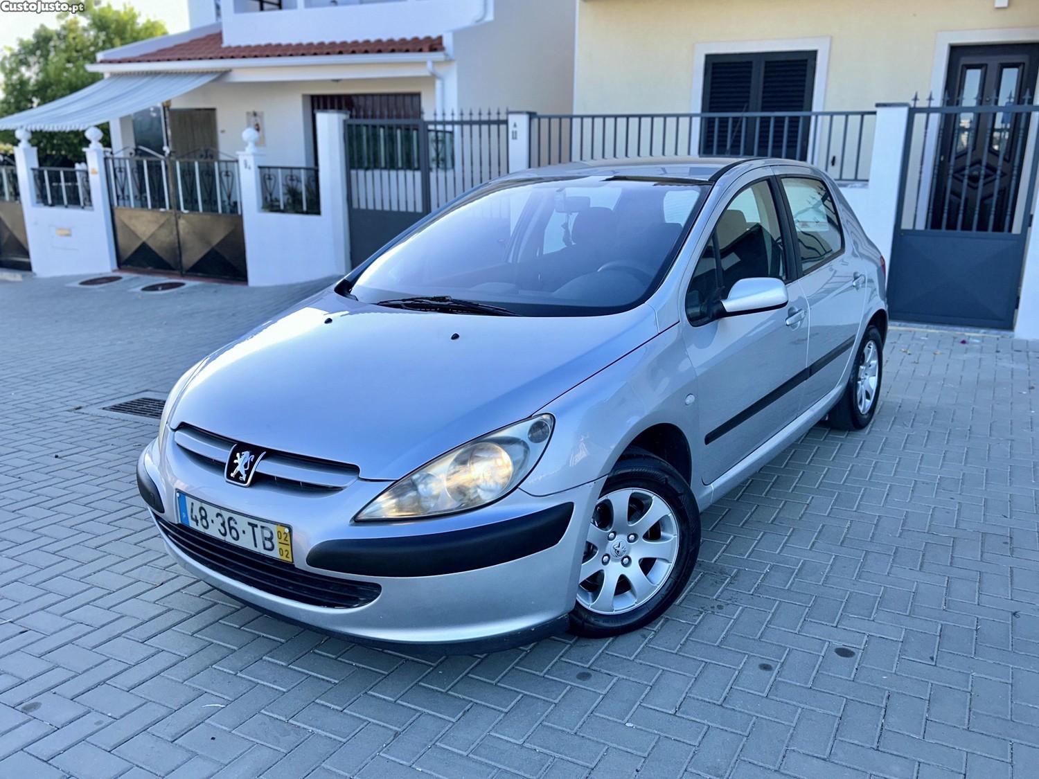 Peugeot 307 2.0 HDI — fotografia 10