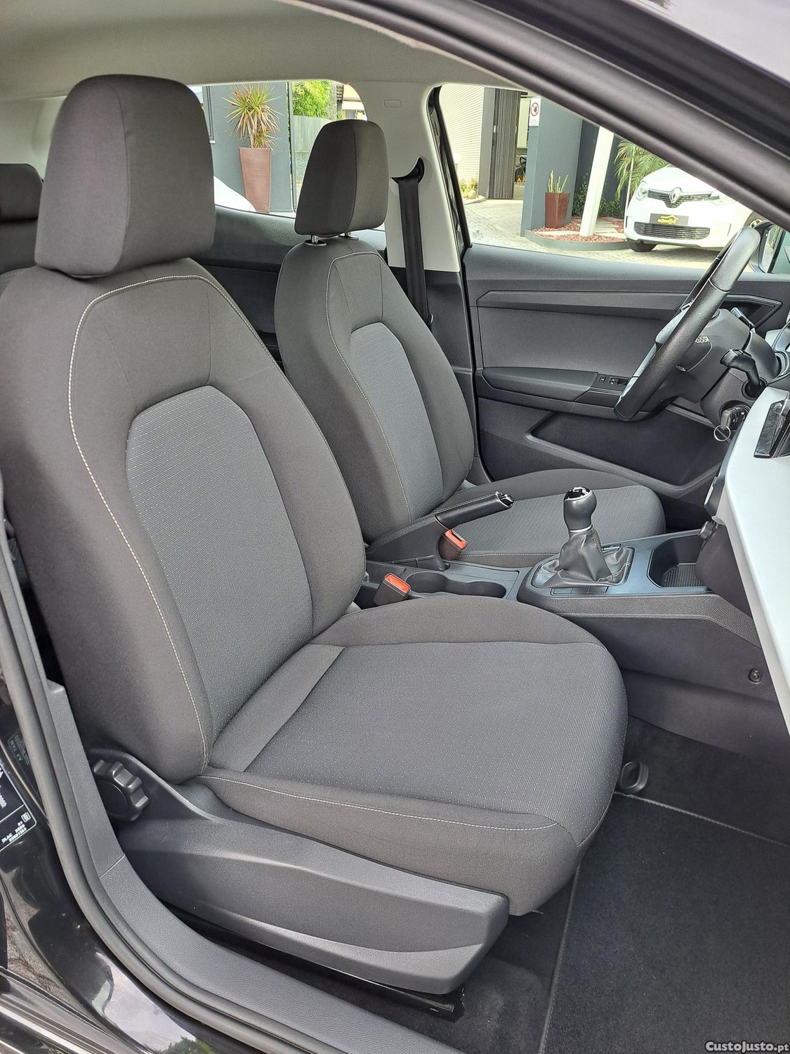 SEAT Ibiza 1.0 TSI Reference — fotografia 7
