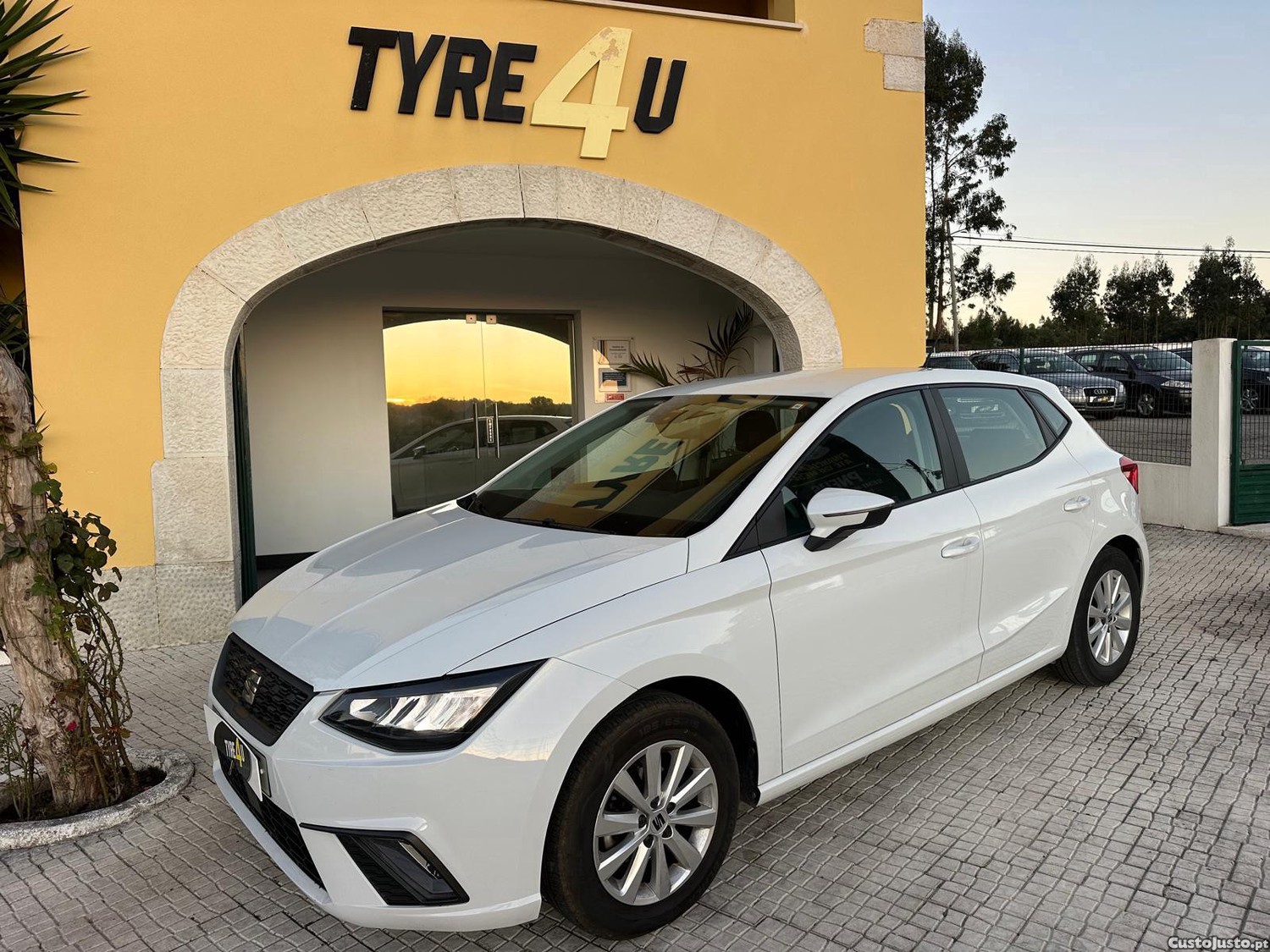 SEAT Ibiza 1.0 TSI Style — fotografia 18